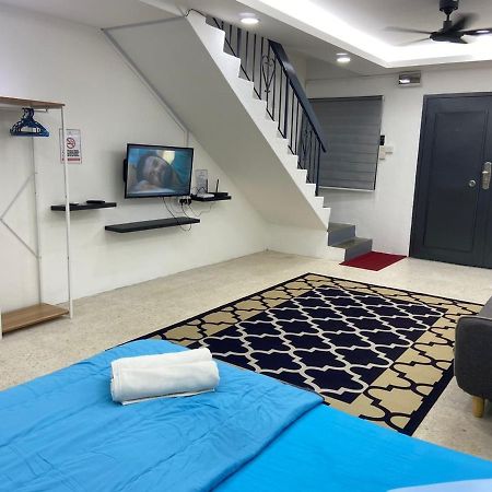 Hs Homestay Cenderawasih Kuantan Town ภายนอก รูปภาพ